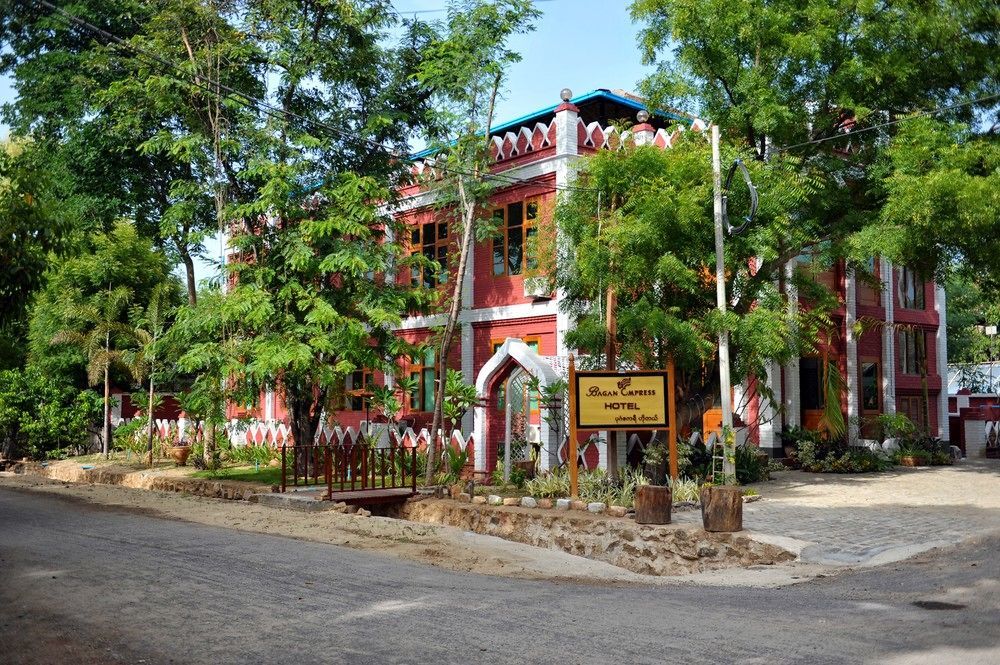 蒲甘皇后大酒店 New Bagan 外观 照片